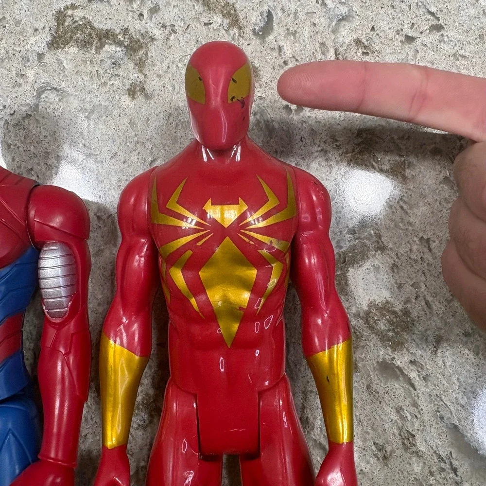 Marvel Spider Man & Iron Spider Action Figure Set Toys lot‎ of 2